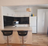Dells Seaside Escape Moonta Bay - Redcliffe Tourism
