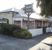 Guichen Bay Motel - Redcliffe Tourism
