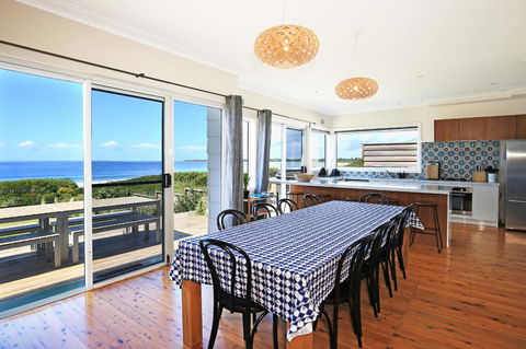 Culburra Beachhouse - Redcliffe Tourism 6