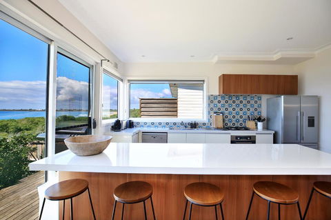 Culburra Beachhouse - Redcliffe Tourism 13