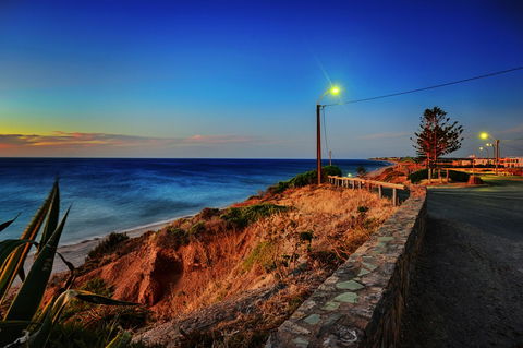 Salomon Sea Haus - Sellicks Beach - C21 SouthCoast Holidays - Redcliffe Tourism 21