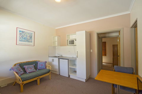 Second Valley Motel - Redcliffe Tourism 17