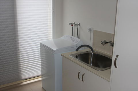 C And C Tanunda - Redcliffe Tourism 14