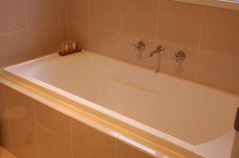 C And C Tanunda - Redcliffe Tourism 10