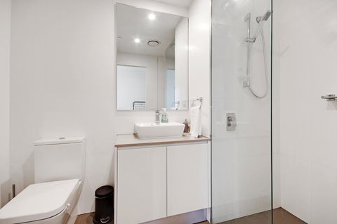 Swainson At Vue - Redcliffe Tourism 1