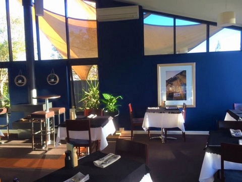 Station Motel - Redcliffe Tourism 5