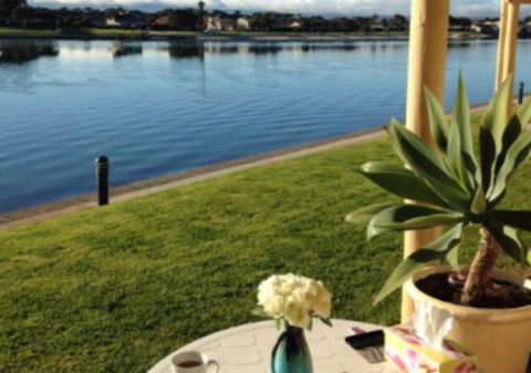 Lakeside - Redcliffe Tourism 11