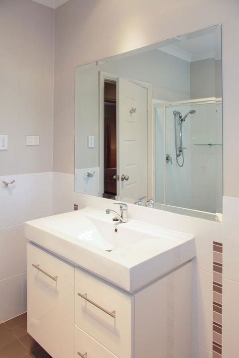 Waterfront On Osprey - Redcliffe Tourism 22