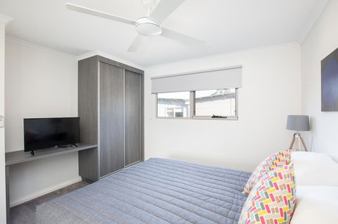 Blue Lake Holiday Park - Redcliffe Tourism 2