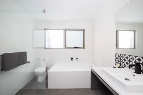 Blue Lake Holiday Park - Redcliffe Tourism 26
