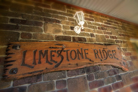 Limestone Ridge - Redcliffe Tourism 19