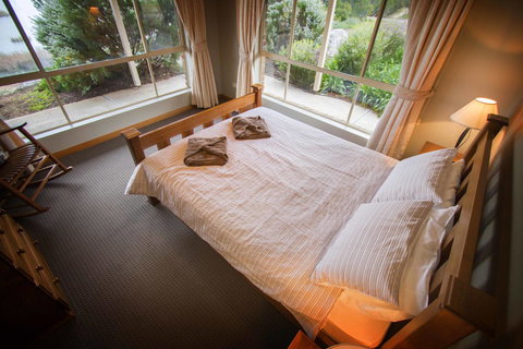 Limestone Ridge - Redcliffe Tourism 6