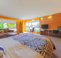Country Roads Motor Inn Naracoorte - Redcliffe Tourism