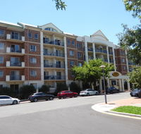 ADELAIDE CENTRAL APARTMENT - 3BR 2BATH  CARPARK - Redcliffe Tourism
