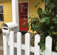KI Dragonfly Guesthouse - Redcliffe Tourism