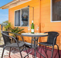 Kaseys Hide Away - Redcliffe Tourism