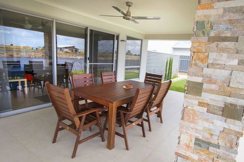 Brock's Base - Redcliffe Tourism 2