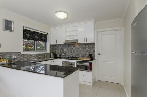 City One Apartment - Redcliffe Tourism 2