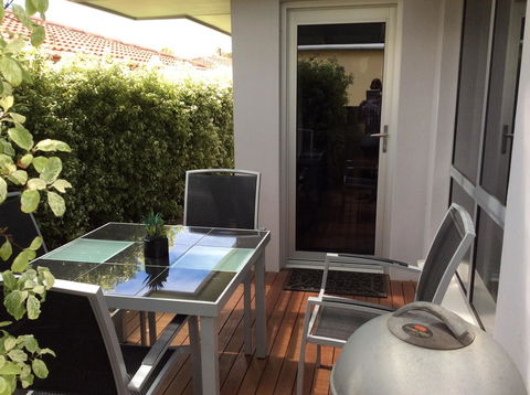 City One Apartment - Redcliffe Tourism 7