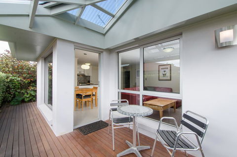 City One Apartment - Redcliffe Tourism 5