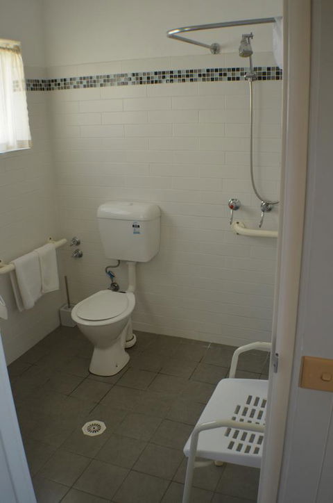 Deer Park Motor Inn Armidale - Redcliffe Tourism 36