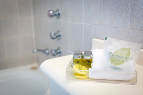 Abcot Inn - Redcliffe Tourism 12