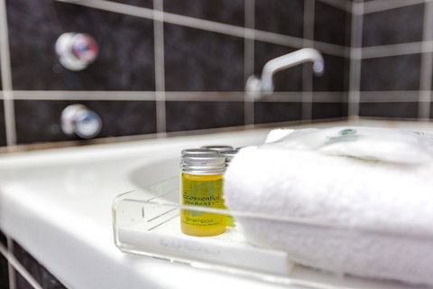 Abcot Inn - Redcliffe Tourism 16