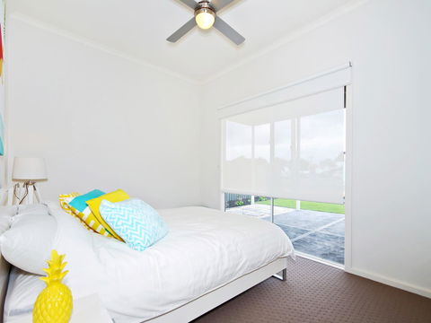 Seas The Day - Redcliffe Tourism 12