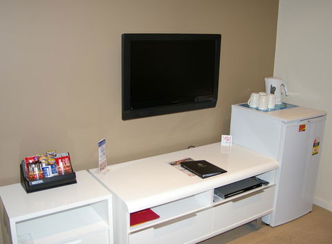 Mawson Lakes Hotel - Redcliffe Tourism 27