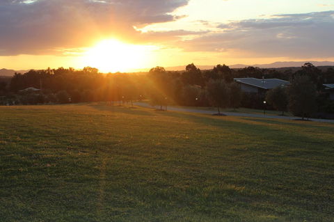 Beltana Villas - Redcliffe Tourism 17