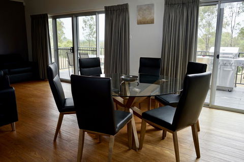 Beltana Villas - Redcliffe Tourism 18