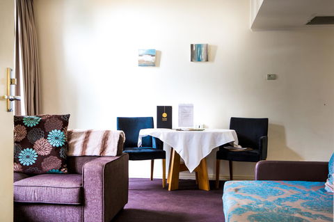 Hotel Richmond On Rundle Mall - Redcliffe Tourism 6