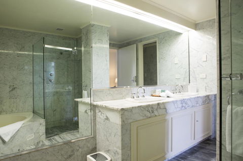Hotel Richmond On Rundle Mall - Redcliffe Tourism 24