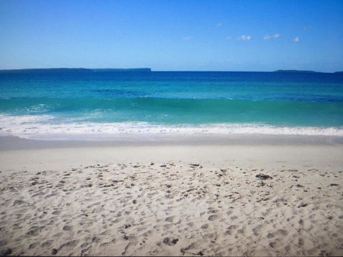 Arena Blanca Holiday Home - Redcliffe Tourism 5