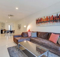 Executive suite incredible views of city - Redcliffe Tourism