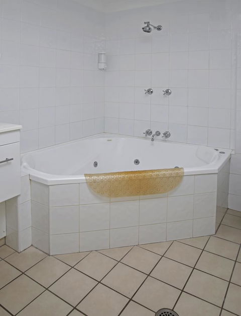 Aston Motel Yamba - Redcliffe Tourism 30