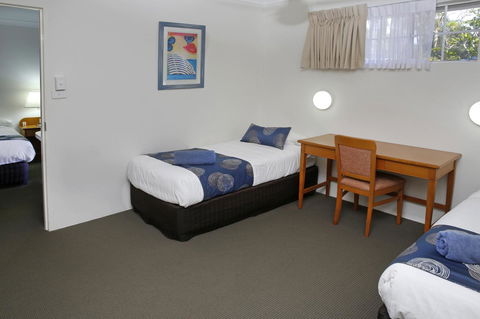 Aston Motel Yamba - Redcliffe Tourism 25