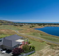 Golfers Paradise 18th Tee - 52 Huntingdale Drive - Redcliffe Tourism