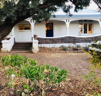 Belmore Cottage - Redcliffe Tourism