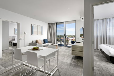 Quest Midland - Redcliffe Tourism 9