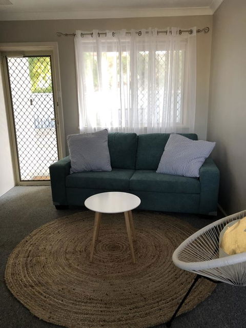 White Sands - Redcliffe Tourism 9