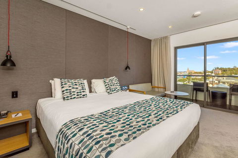 Mantra Bunbury - Redcliffe Tourism 16