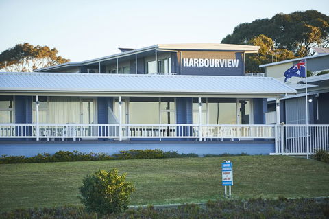 Harbour View Apartments - Redcliffe Tourism 6