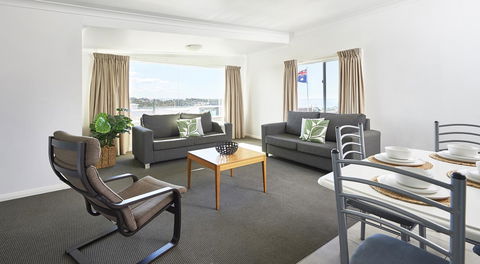 Harbour View Apartments - Redcliffe Tourism 13