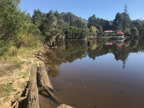 Forest Lodge Resort - Redcliffe Tourism 23