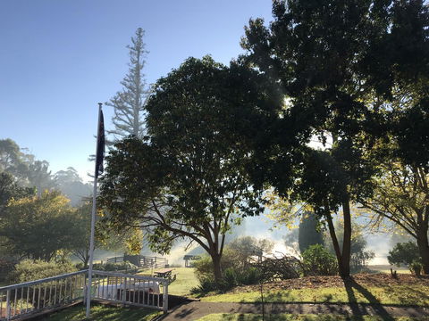 Forest Lodge Resort - Redcliffe Tourism 21