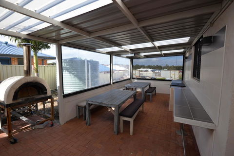 Country Comfort Amity Motel - Redcliffe Tourism 13