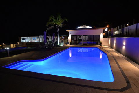 Country Comfort Amity Motel - Redcliffe Tourism 0