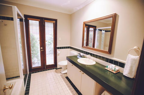 Margaret River Resort - Redcliffe Tourism 23