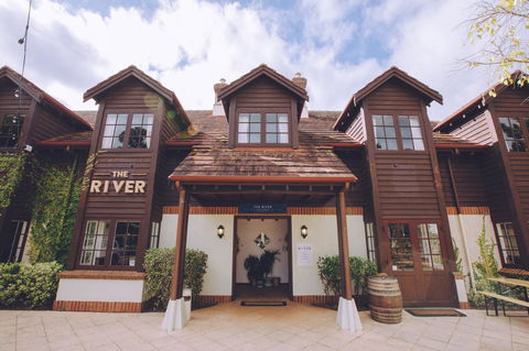 Margaret River Resort - Redcliffe Tourism 11